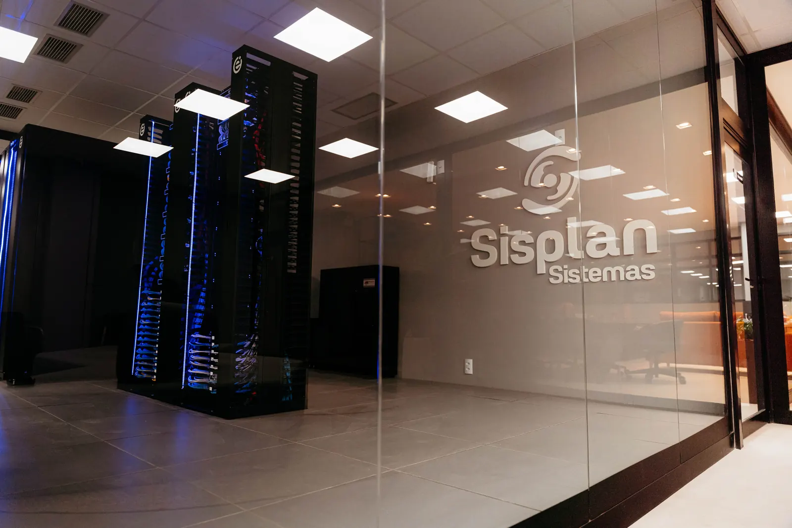Data Center & Infraestrutura